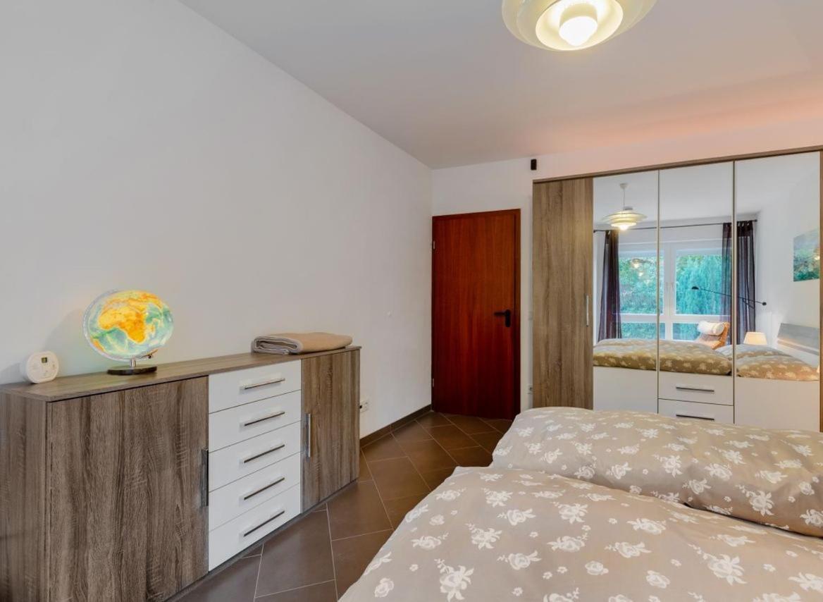 Modernes Apartment In Schoener Lage دوسلدورف المظهر الخارجي الصورة